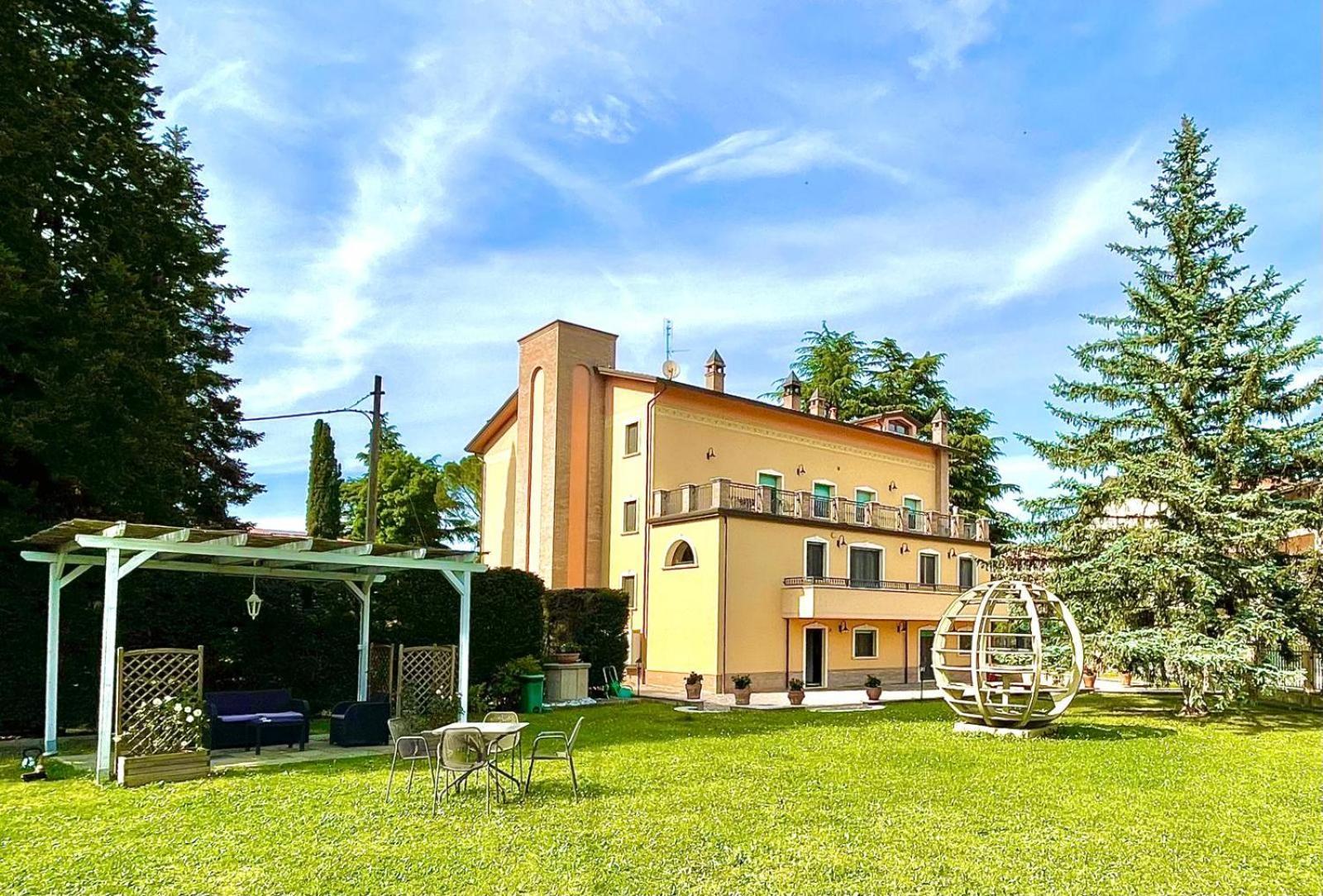 Villa Adige Luxury - M&M Holiday House Perugia Zewnętrze zdjęcie