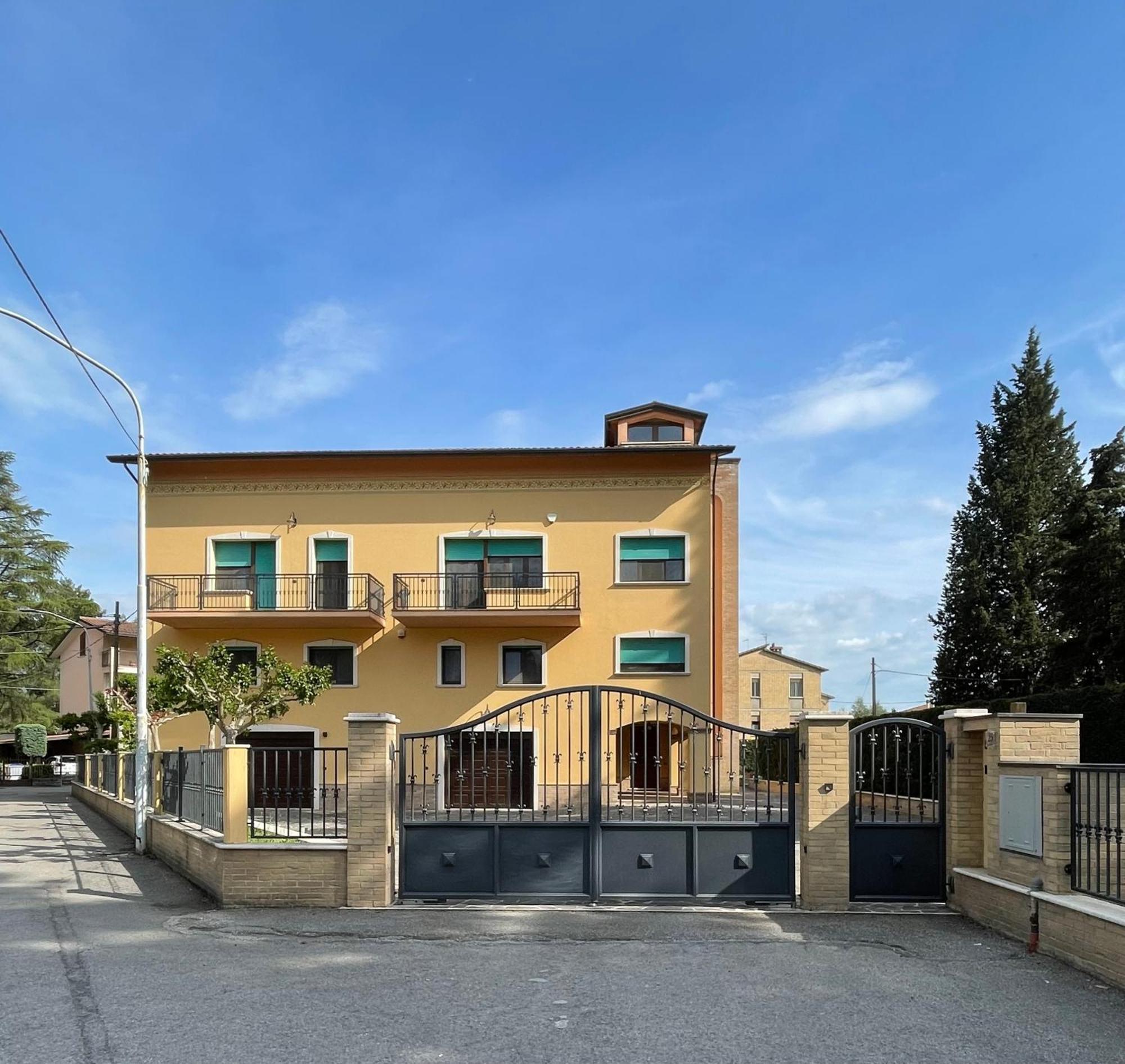 Villa Adige Luxury - M&M Holiday House Perugia Zewnętrze zdjęcie